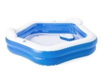 7' x 6'9" x 27"/2.13m x 2.06m x 69cm Backyard Oasis Family Pool